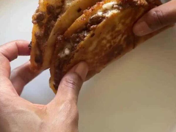 cheesy beef tacos